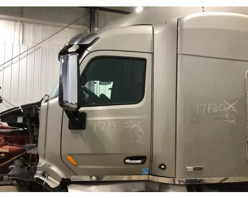 Peterbilt 579 Sleeper Fairing