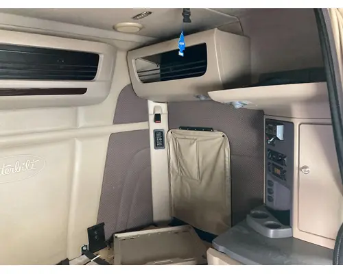 Peterbilt 579 Sleeper