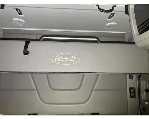 Peterbilt 579 Sleeper