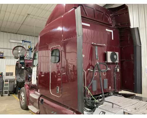 Peterbilt 579 Sleeper