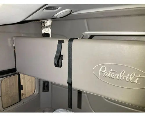 Peterbilt 579 Sleeper