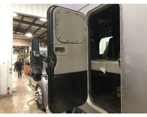 Peterbilt 579 Sleeper
