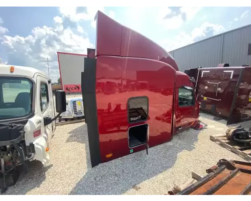 Peterbilt 579 Sleeper