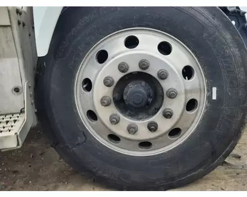 Peterbilt 579 Spindle  Knuckle, Front
