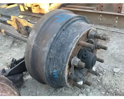 Peterbilt 579 Spindle  Knuckle, Front