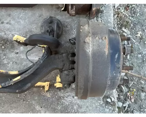 Peterbilt 579 Spindle  Knuckle, Front