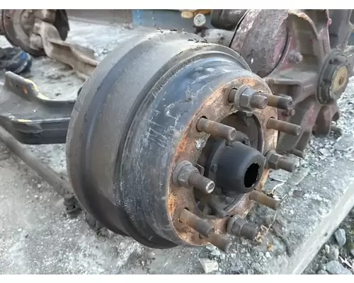 Peterbilt 579 Spindle  Knuckle, Front
