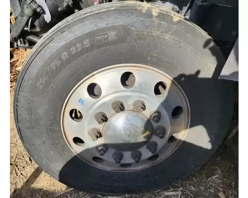 Peterbilt 579 Spindle  Knuckle, Front