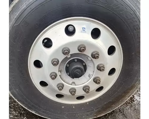 Spindle / Knuckle, Front Peterbilt 579 Complete Recycling Group LLC