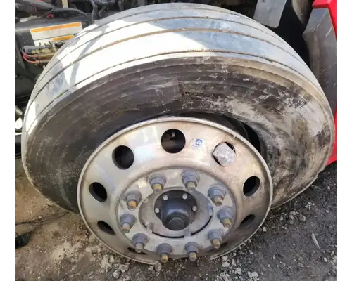 Spindle / Knuckle, Front Peterbilt 579 Complete Recycling Group LLC