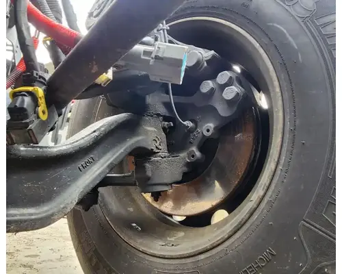 Spindle / Knuckle, Front Peterbilt 579 Complete Recycling Group LLC