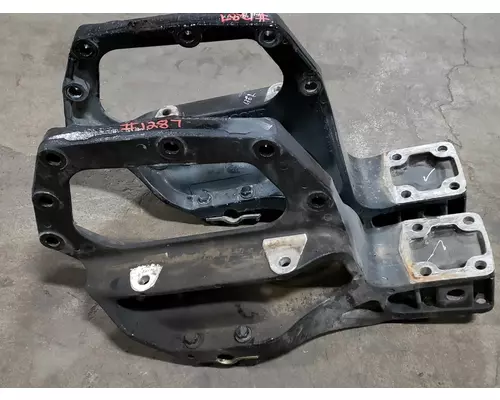 Spring Hanger PETERBILT 579 High Mountain Horsepower