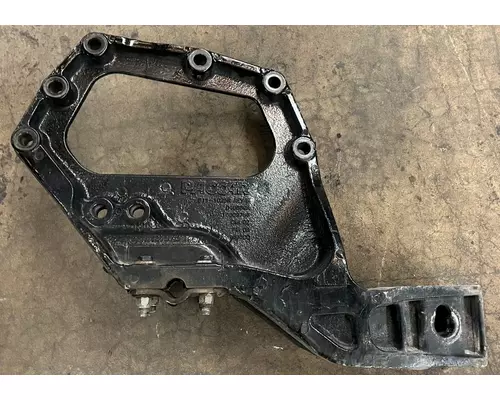 Spring Hanger PETERBILT 579 High Mountain Horsepower