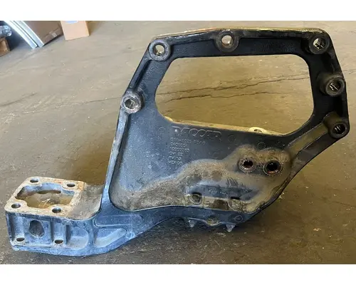 Spring Hanger PETERBILT 579 High Mountain Horsepower