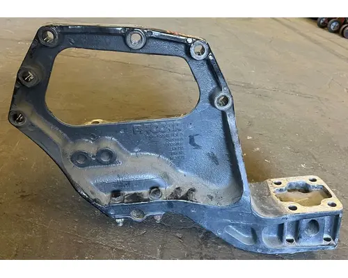 Spring Hanger PETERBILT 579 High Mountain Horsepower