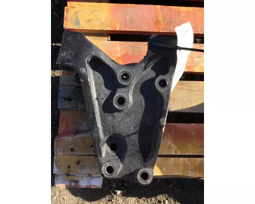 Spring Hanger PETERBILT 579 LKQ KC Truck Parts - Inland Empire