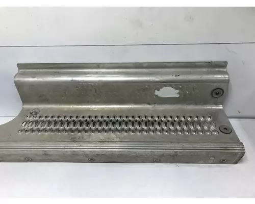 Peterbilt 579 Step (Fuel Tank, Fairing)