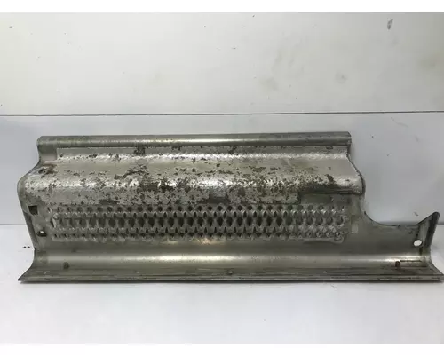 Peterbilt 579 Step (Fuel Tank, Fairing)