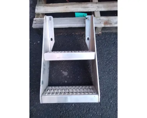 Step PETERBILT 579 High Mountain Horsepower