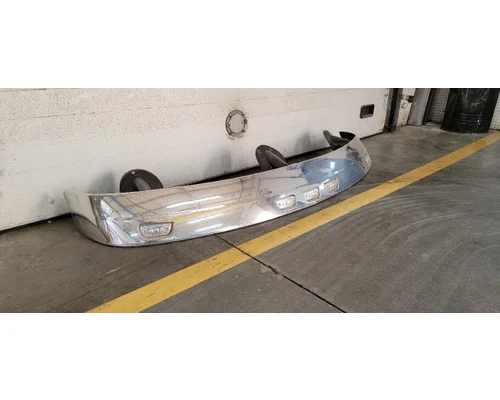Peterbilt 579 Sun Visor (Exterior)