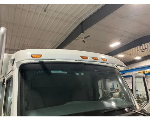 Peterbilt 579 Sun Visor (Exterior)