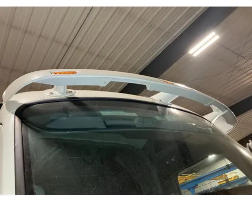 Peterbilt 579 Sun Visor (Exterior)