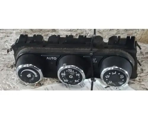 Temperature Control PETERBILT 579 LKQ Evans Heavy Truck Parts