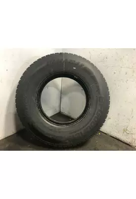 Peterbilt 579 Tires