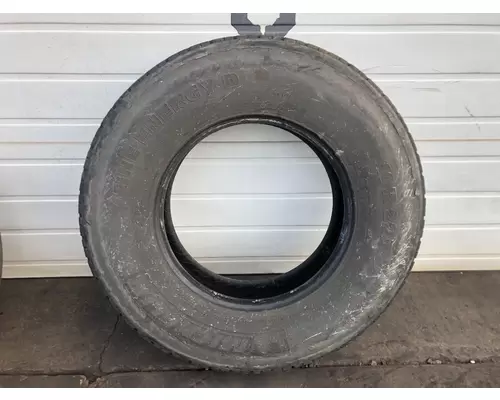 Peterbilt 579 Tires