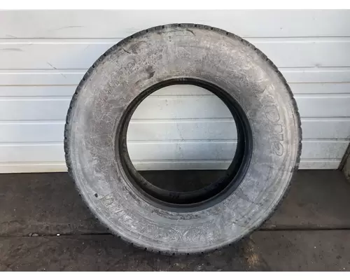 Peterbilt 579 Tires