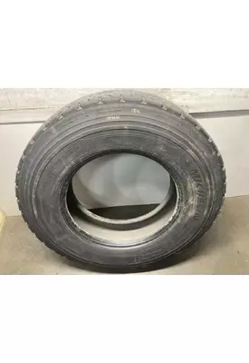 Peterbilt 579 Tires