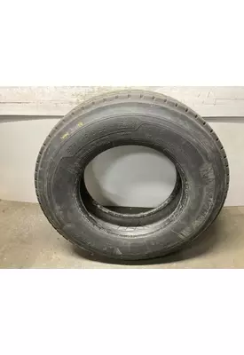 Peterbilt 579 Tires