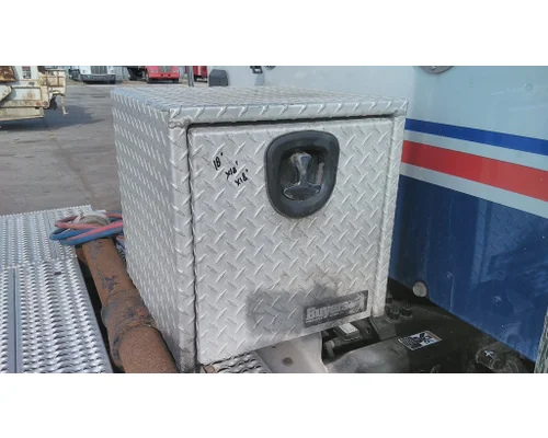 Tool Box PETERBILT 579 LKQ Heavy Truck - Goodys