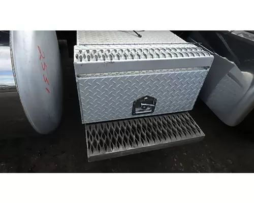 Tool Box PETERBILT 579 Sam's Riverside Truck Parts Inc