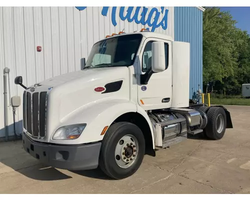 Peterbilt 579 Truck