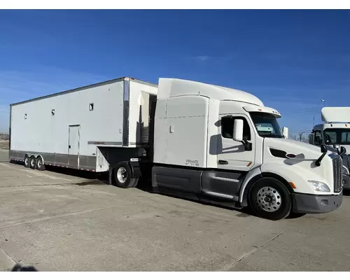 Peterbilt 579 Truck