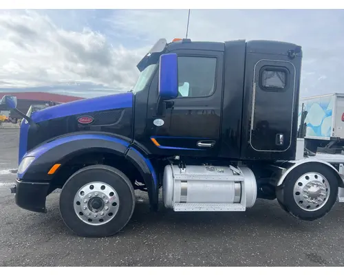Complete Vehicle PETERBILT 579 Hagerman Inc.
