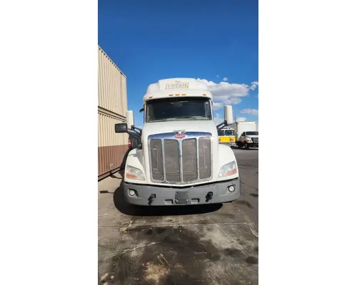 Complete Vehicle PETERBILT 579 American Truck Salvage