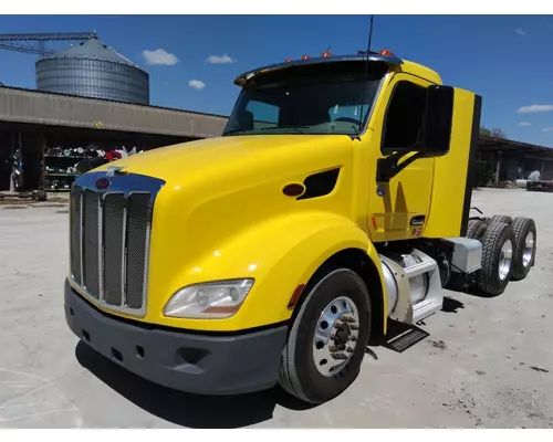 Complete Vehicle PETERBILT 579 LKQ Thompson Motors - Wykoff