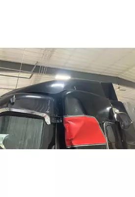 Peterbilt 579 Wind Deflector