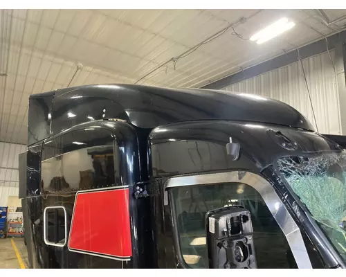 Peterbilt 579 Wind Deflector