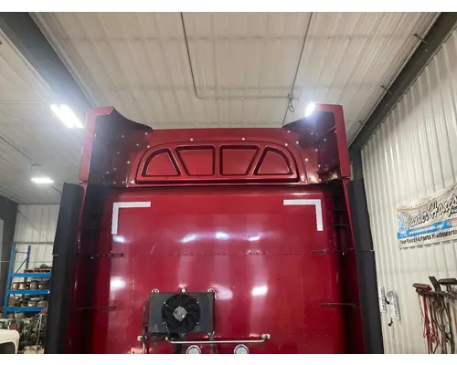 Peterbilt 579 Wind Deflector