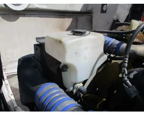 Windshield Washer Reservoir PETERBILT 579 LKQ Heavy Truck - Tampa
