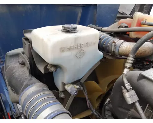 Windshield Washer Reservoir PETERBILT 579 LKQ Thompson Motors - Wykoff