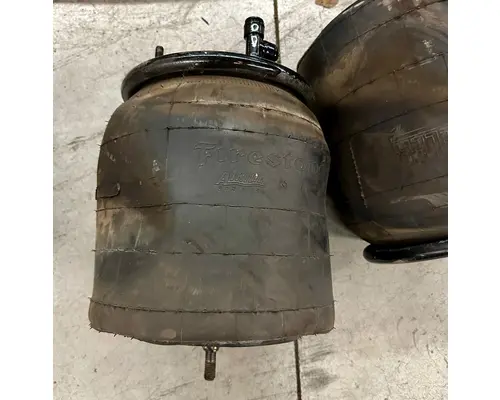 Air Spring PETERBILT 579EV High Mountain Horsepower