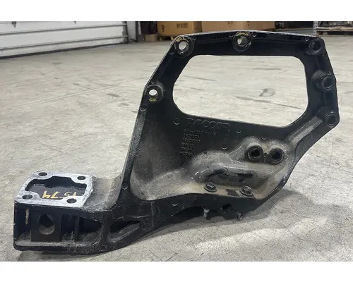 Spring Hanger PETERBILT 579EV High Mountain Horsepower