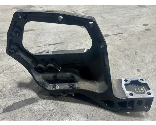 Spring Hanger PETERBILT 579EV High Mountain Horsepower