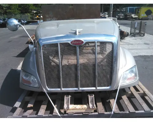 Hood PETERBILT 587 2011-2025 LKQ Evans Heavy Truck Parts