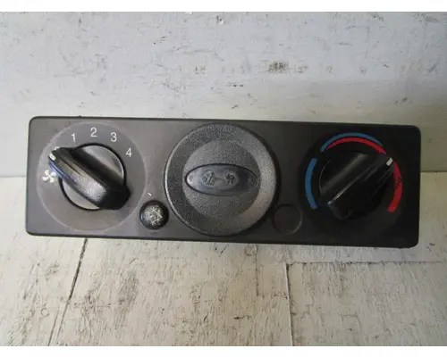 Temperature Control PETERBILT 587-Sleeper_Q21-6009 Valley Heavy Equipment