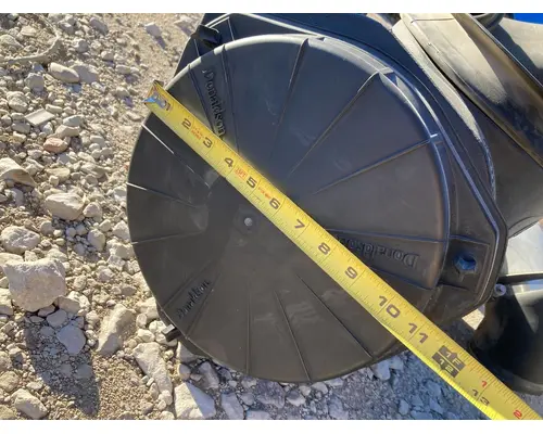 Peterbilt 587 Air Cleaner